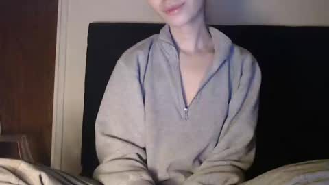 Olivia online show from 01/06/25, 11:31