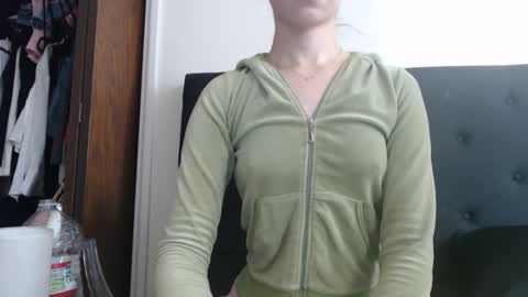 Olivia online show from 02/23/25, 08:22