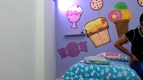 Snapshot of novahot98 chatting on 12/14/25, 07:51 nova online show from 12/14/25, 07:51