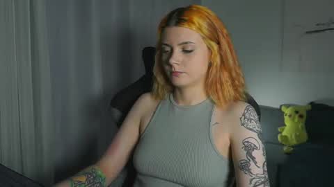 Snapshot of novarem chatting on 11/02/25, 07:16 Nova online show from 11/02/25, 07:16