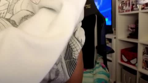 Nova skyee online show from 04/20/26, 08:06