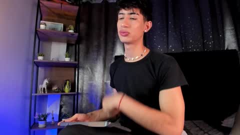 Snapshot of novawheeler chatting on 11/10/25, 08:30 Nova online show from 11/10/25, 08:30