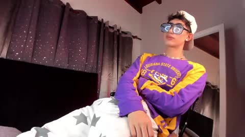 Snapshot of novawheeler chatting on 11/17/25, 07:41 Nova online show from 11/17/25, 07:41