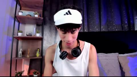 Snapshot of novawheeler chatting on 11/27/25, 09:17 Nova online show from 11/27/25, 09:17