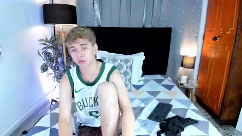 NovayBrian online show from 01/19/25, 04:54