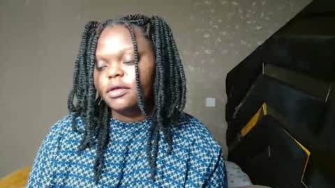 Snapshot of novi_drip chatting on 11/03/25, 12:17 Novi online show from 11/03/25, 12:17