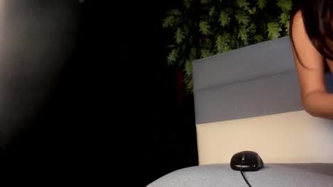 Snapshot of novi_rosse chatting on 09/16/25, 07:59 Novi online show from 09/16/25, 07:59