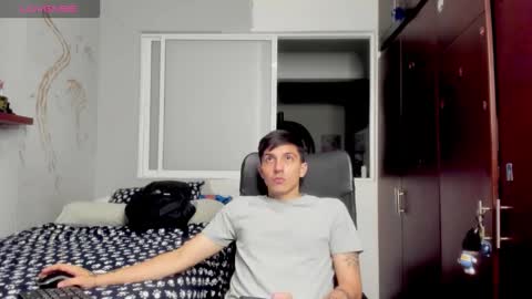 Noxx  online show from 11/22/25, 01:37