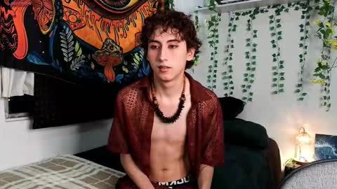 maxie online show from 03/19/26, 02:26