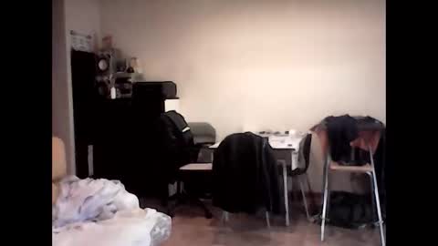 Snapshot of nudista79 chatting on 10/22/25, 03:56 nudista online show from 10/22/25, 03:56