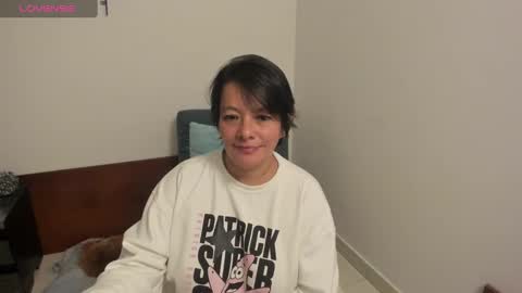 Snapshot of nuit_rose chatting on 01/24/25, 02:39 nuit_rose online show from 01/24/25, 02:39