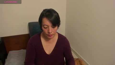 Snapshot of nuit_rose chatting on 01/25/25, 02:15 nuit_rose online show from 01/25/25, 02:15