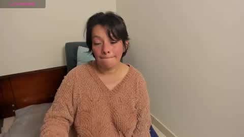 Snapshot of nuit_rose chatting on 02/07/25, 11:13 nuit_rose online show from 02/07/25, 11:13