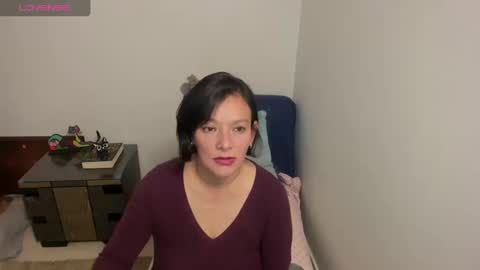 Snapshot of nuit_rose chatting on 09/19/25, 01:51 nuit_rose online show from 09/19/25, 01:51