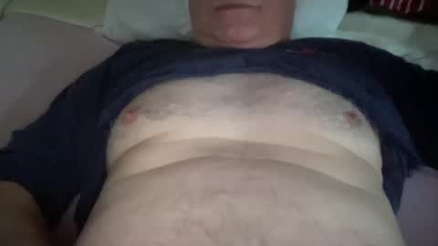 nukiss online show from 11/25/25, 01:11