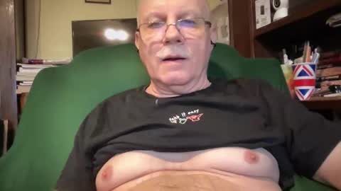 nukiss online show from 02/08/26, 11:46