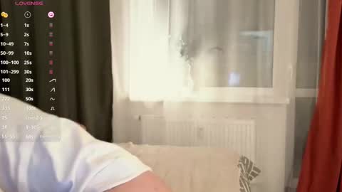 Snapshot of nullgirll chatting on 03/24/26, 01:32 Erica online show from 03/24/26, 01:32