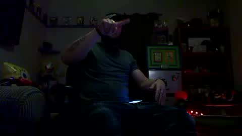 Awwwww Hey Sweetie Pies. Welcome To The Sweetie Pie Lounge. Enjoy The Dad-Cast. SweetCorny Fun-loving Dad Talk. online show from 10/28/25, 03:21