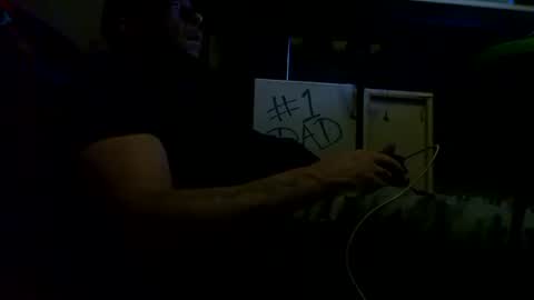 Awwwww Hey Sweetie Pies. Welcome To The Sweetie Pie Lounge. Enjoy The Dad-Cast. SweetCorny Fun-loving Dad Talk. online show from 11/23/25, 11:32