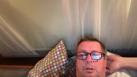 Snapshot of nurod chatting on 12/01/25, 05:23 nurod online show from 12/01/25, 05:23