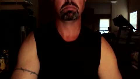 Snapshot of nvrenuff1979 chatting on 09/22/25, 11:34 nvrenuff1979 online show from 09/22/25, 11:34