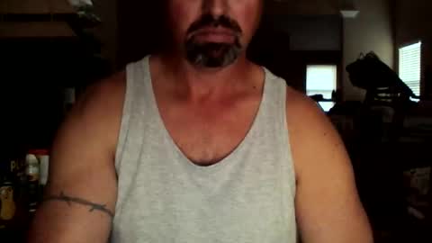 Snapshot of nvrenuff1979 chatting on 09/23/25, 11:35 nvrenuff1979 online show from 09/23/25, 11:35