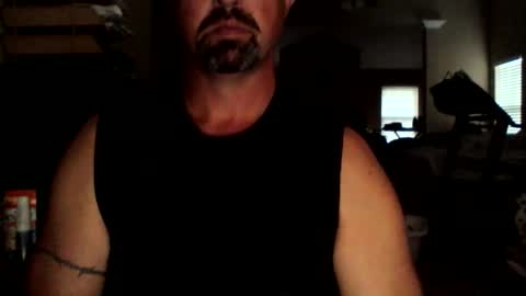 Snapshot of nvrenuff1979 chatting on 09/24/25, 11:35 nvrenuff1979 online show from 09/24/25, 11:35