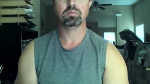 nvrenuff1979 online show from 11/07/25, 12:49