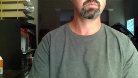 nvrenuff1979 online show from 05/15/26, 11:28