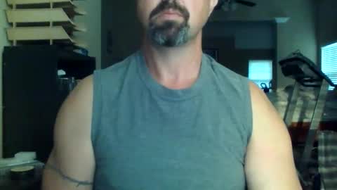 nvrenuff1979 online show from 06/09/26, 11:00