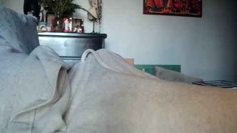 Snapshot of nyakuti chatting on 02/28/25, 05:04 KN online show from 02/28/25, 05:04