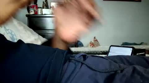 Snapshot of nyakuti chatting on 11/17/25, 10:37 KN online show from 11/17/25, 10:37