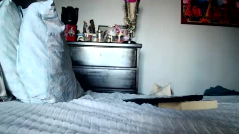 Snapshot of nyakuti chatting on 02/12/26, 05:19 KN online show from 02/12/26, 05:19