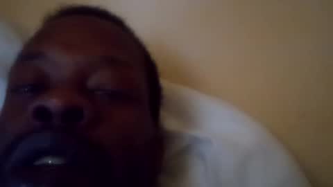 Snapshot of nycguy271 chatting on 02/08/25, 04:14 nycguy271 online show from 02/08/25, 04:14