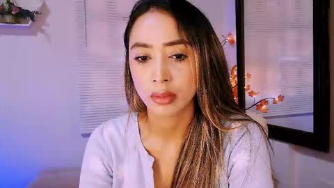 Nycole online show from 11/09/25, 08:40