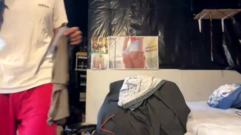 nygal23 online show from 03/24/26, 09:31