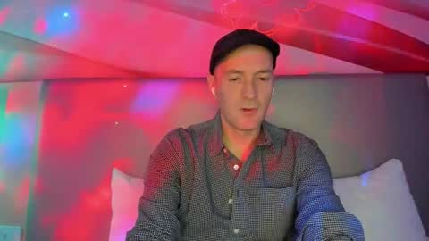 HudsonValleyNYfun online show from 12/04/25, 07:22