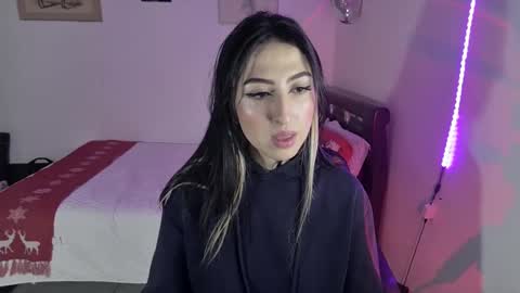 Snapshot of nymph_frida chatting on 12/05/24, 09:50 Frida online show from 12/05/24, 09:50