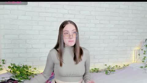 Kat online show from 12/03/25, 02:48