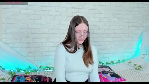 Kat online show from 04/17/26, 03:26