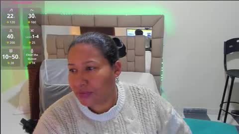 nyomi browm online show from 10/24/25, 09:49