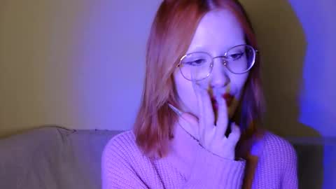 nyra_thira online show from 10/23/25, 12:32