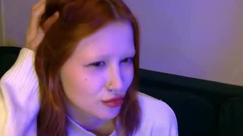 nyra_thira online show from 02/18/26, 04:47