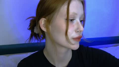 nyra_thira online show from 04/30/26, 05:41