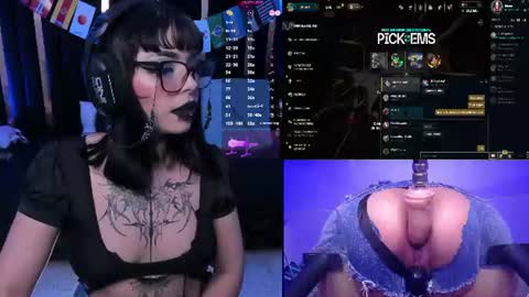 Snapshot of nyveth chatting on 06/18/26, 02:32 Nyvet online show from 06/18/26, 02:32