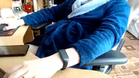 Tom online show from 01/15/26, 07:35