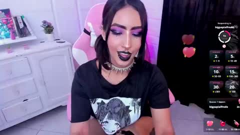 Snapshot of nyx_blackmoon chatting on 09/13/25, 03:23 Nyx BlackMoon online show from 09/13/25, 03:23