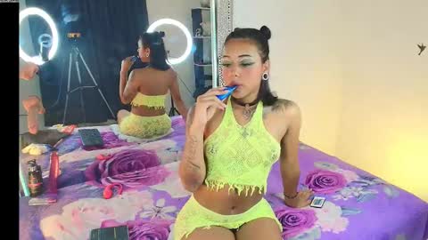 NYXHELLSQUEEN online show from 02/04/26, 10:15