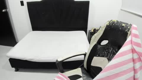 Scarlett online show from 07/20/26, 12:47