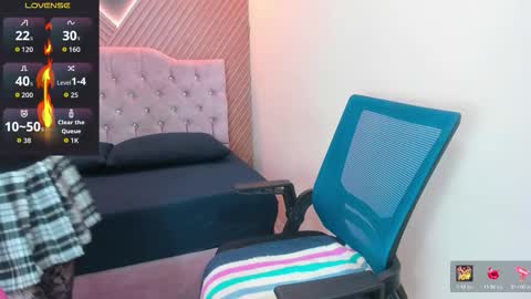 Nyx Moon  Schedule 1500 - 2200 online show from 03/21/26, 10:57